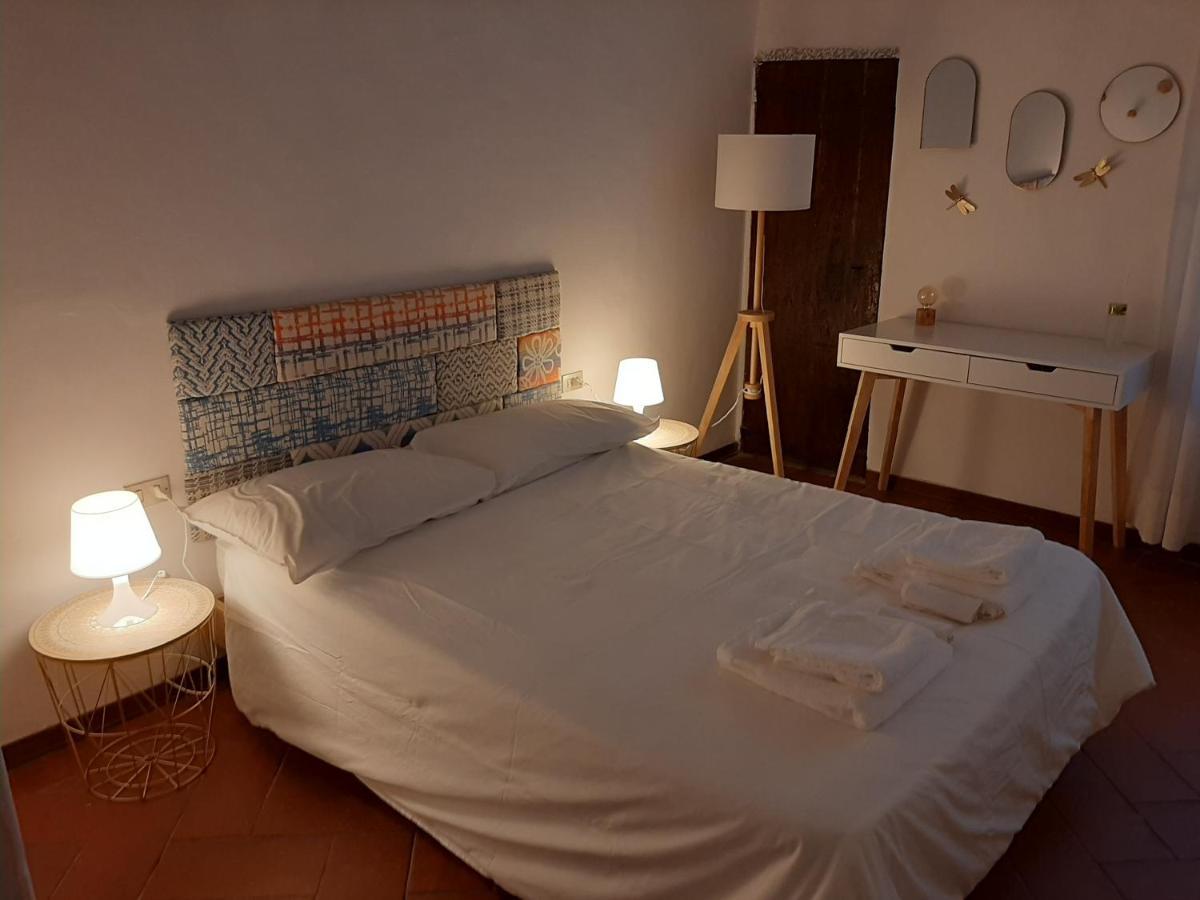 Appartement La Casina Della Volpe à Prato  Extérieur photo