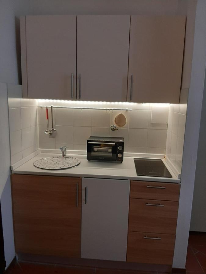 Appartement La Casina Della Volpe à Prato  Extérieur photo