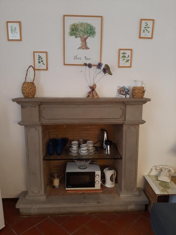 Appartement La Casina Della Volpe à Prato  Extérieur photo